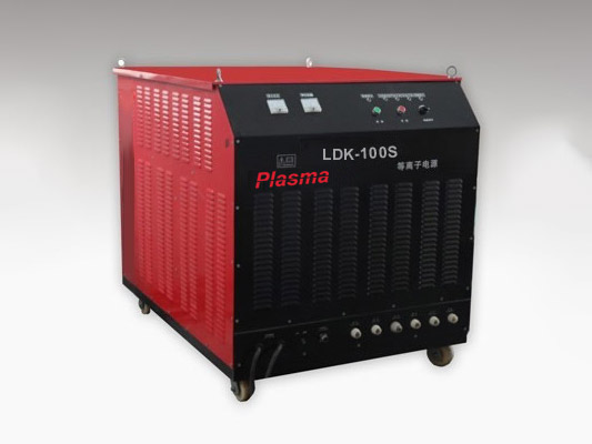 俩男人连续被拘本相藏在这根“红线”上！机